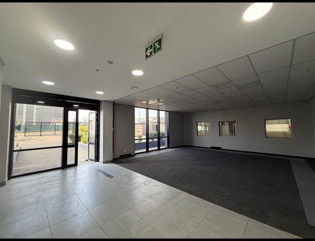 5,683M² WAREHOUSE TO LET IN CHLOORKOP